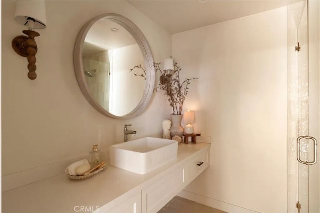 1016 Via Romero, Palos Verdes Estates, CA 90274
