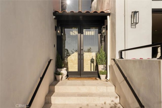 1016 Via Romero, Palos Verdes Estates, CA 90274