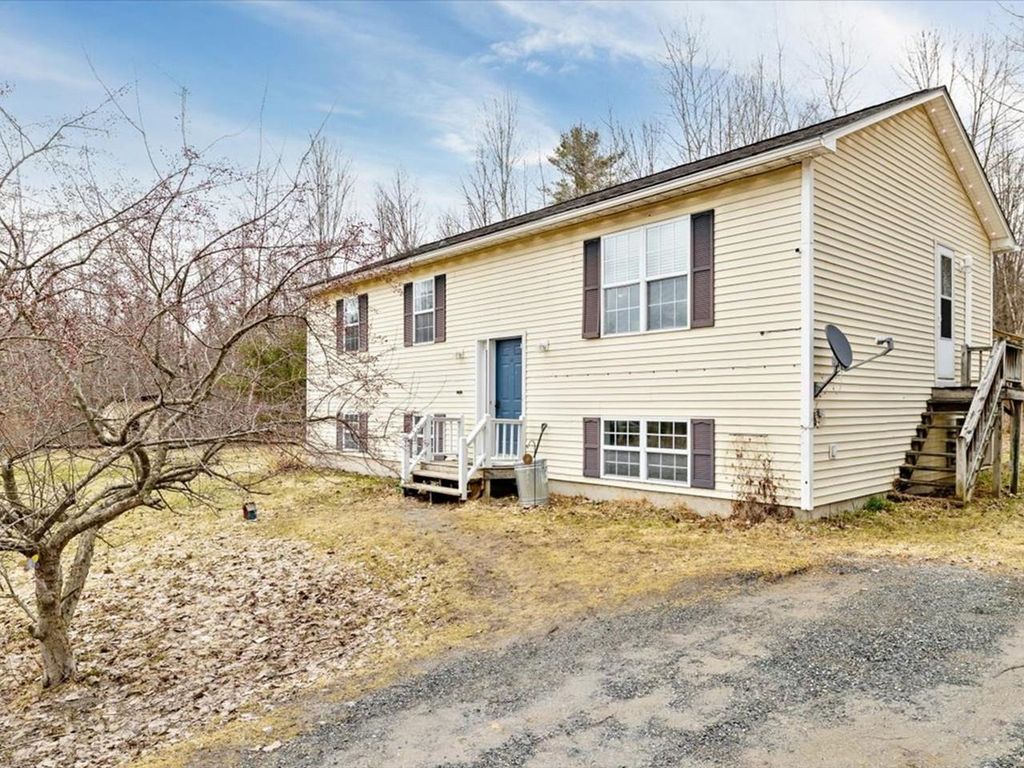 567 Kittell Road, Sheldon, VT 05483