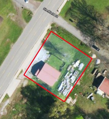 603 Highway 147, Broaddus, TX 75929