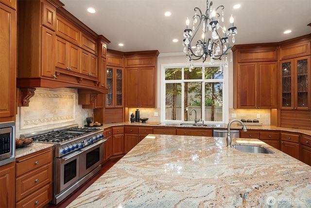 2330 279th Drive SE, Sammamish, WA 98075