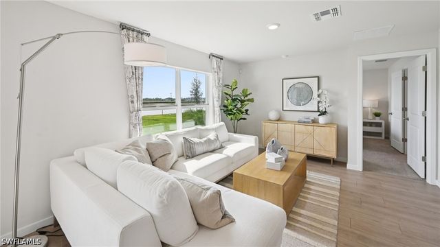 727 NEWHALL ST E, Lehigh Acres, FL 33971