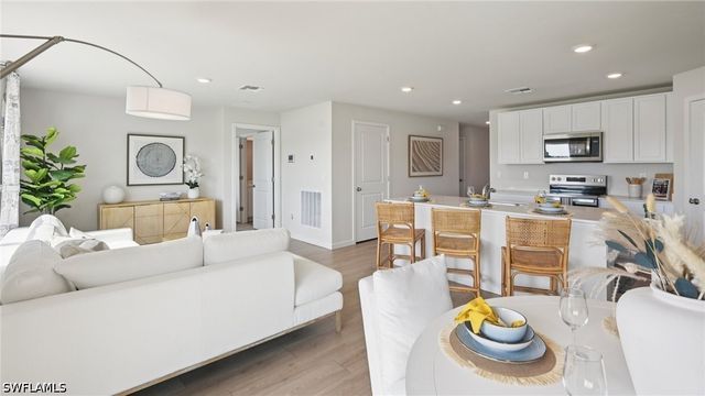 727 NEWHALL ST E, Lehigh Acres, FL 33971