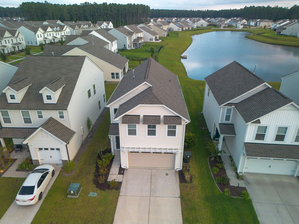 505 Purple Finch Road, Summerville, SC 29486