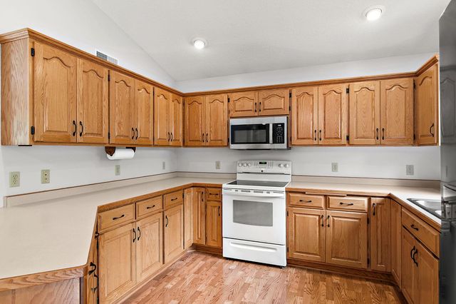 8848 Farmstead Avenue, Monticello, MN 55362