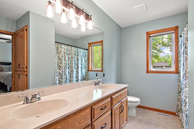 8848 Farmstead Avenue, Monticello, MN 55362