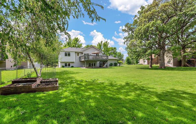 8848 Farmstead Avenue, Monticello, MN 55362