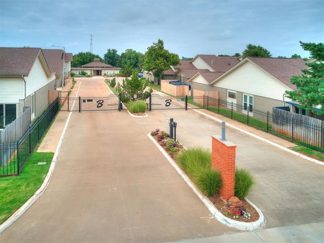 11406 Benttree Circle, Oklahoma City, OK 73120