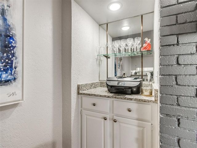 11406 Benttree Circle, Oklahoma City, OK 73120