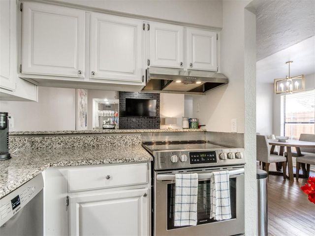 11406 Benttree Circle, Oklahoma City, OK 73120