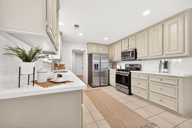 24707 Haigshire Drive, Tomball, TX 77375