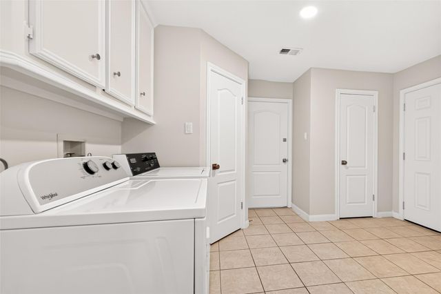 24707 Haigshire Drive, Tomball, TX 77375