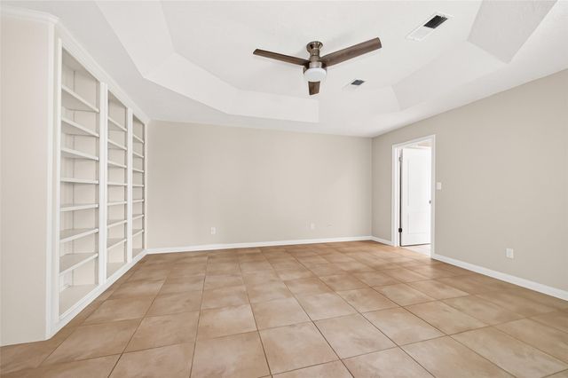 24707 Haigshire Drive, Tomball, TX 77375