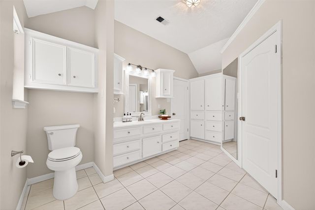 24707 Haigshire Drive, Tomball, TX 77375