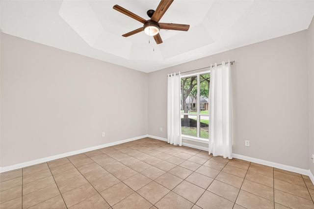 24707 Haigshire Drive, Tomball, TX 77375