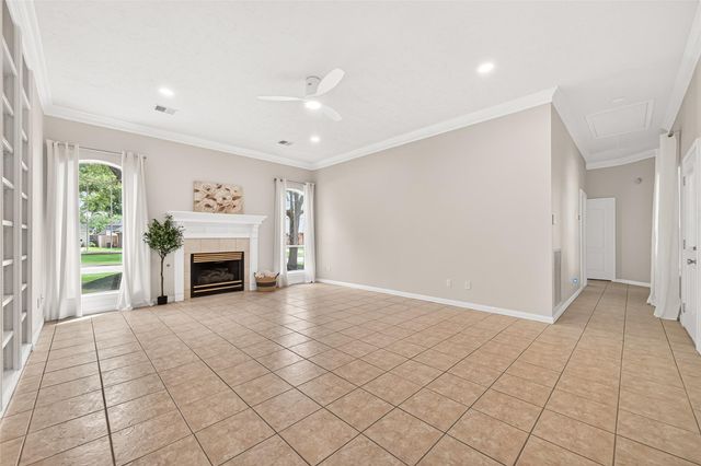 24707 Haigshire Drive, Tomball, TX 77375