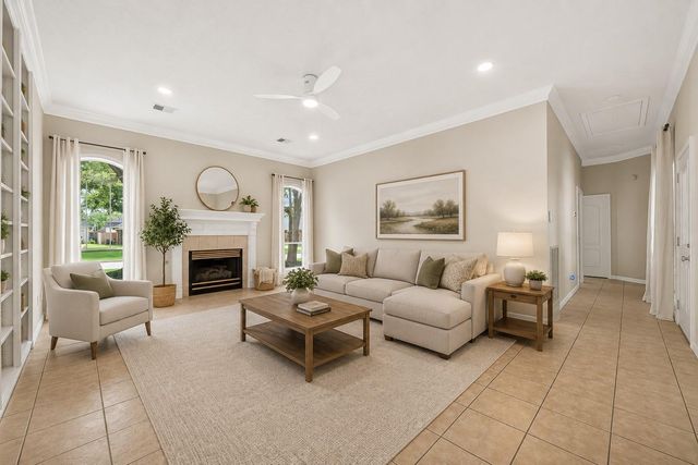 24707 Haigshire Drive, Tomball, TX 77375