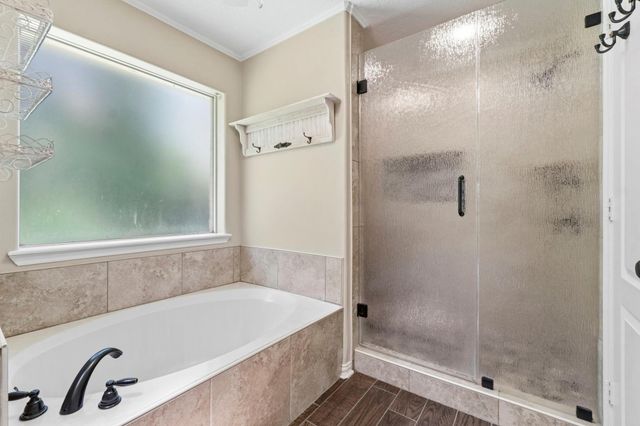 14 E Forest Court, Conroe, TX 77384