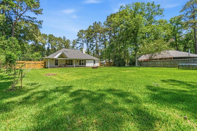 14 E Forest Court, Conroe, TX 77384