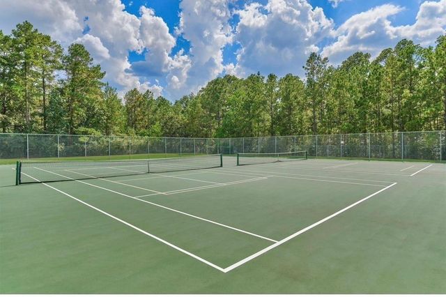14 E Forest Court, Conroe, TX 77384