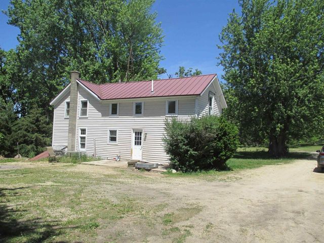 W3483 Grouse Road, Pardeeville, WI 53954