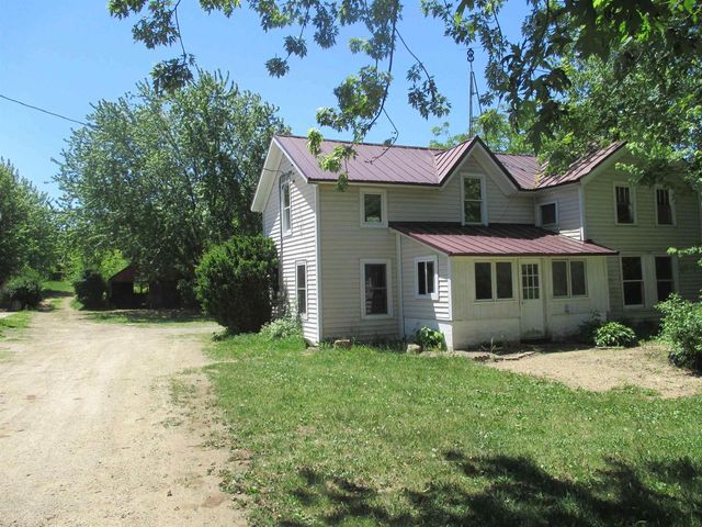 W3483 Grouse Road, Pardeeville, WI 53954