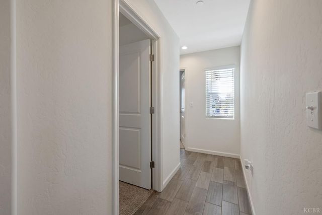 2146 W Escher Drive, Hanford, CA 93230