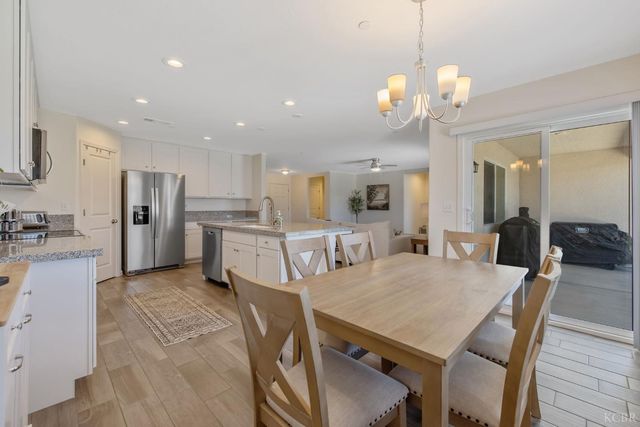 2146 W Escher Drive, Hanford, CA 93230