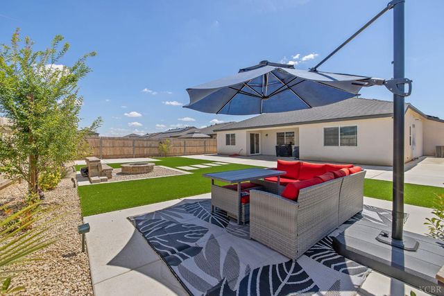 2146 W Escher Drive, Hanford, CA 93230