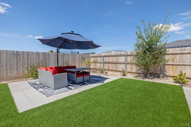 2146 W Escher Drive, Hanford, CA 93230