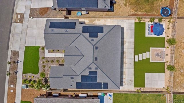 2146 W Escher Drive, Hanford, CA 93230