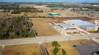 E McNeese Street, Lake Charles, LA 70607