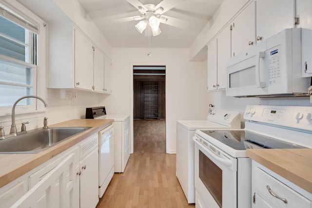 4928 FLAMINGO RD, Memphis, TN 38117