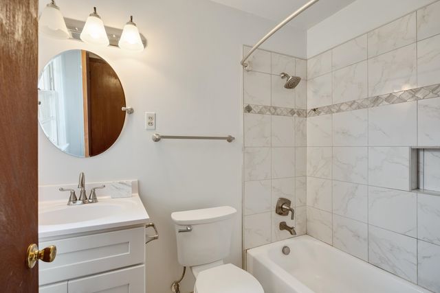 4928 FLAMINGO RD, Memphis, TN 38117