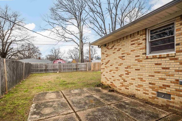 4928 FLAMINGO RD, Memphis, TN 38117