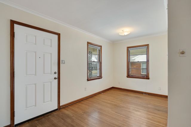 4928 FLAMINGO RD, Memphis, TN 38117