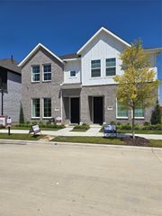 5265 Legacy Street, Haltom City, TX 76117