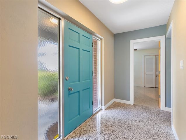 3517 Stuart CT, Fort Myers, FL 33901