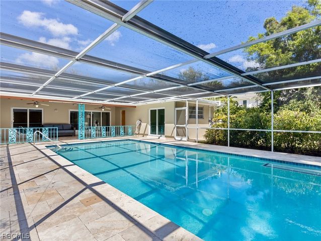 3517 Stuart CT, Fort Myers, FL 33901