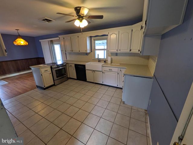 1250 VALLEY RD, Marysville, PA 17053