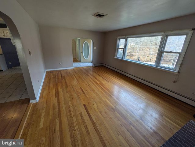 1250 VALLEY RD, Marysville, PA 17053