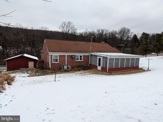 1250 VALLEY RD, Marysville, PA 17053