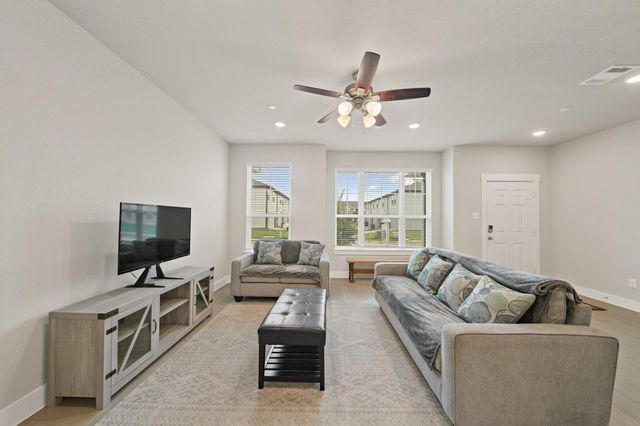 2218 Memory Oaks Drive, Tomball, TX 77375