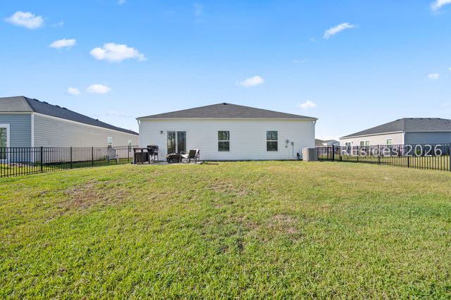 188 Red Dogwood Ln, Hardeeville, SC 29927
