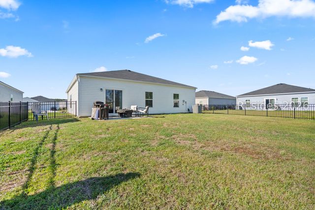 188 Red Dogwood Ln, Hardeeville, SC 29927