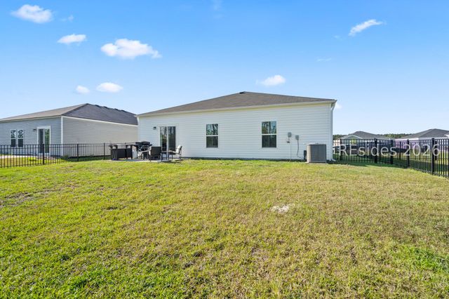 188 Red Dogwood Ln, Hardeeville, SC 29927