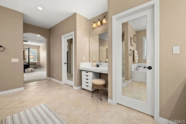 1470 Voyager, Tustin, CA 92782