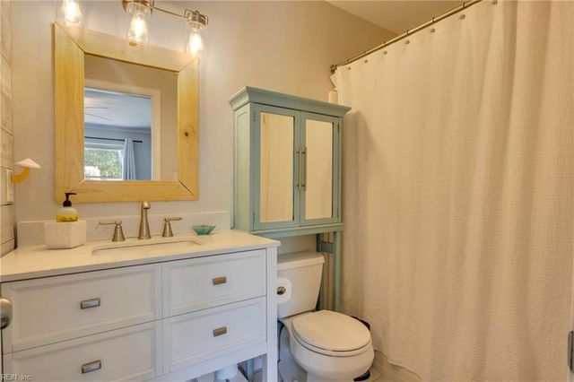 919 Belvoir CIR, Newport News, VA 23608