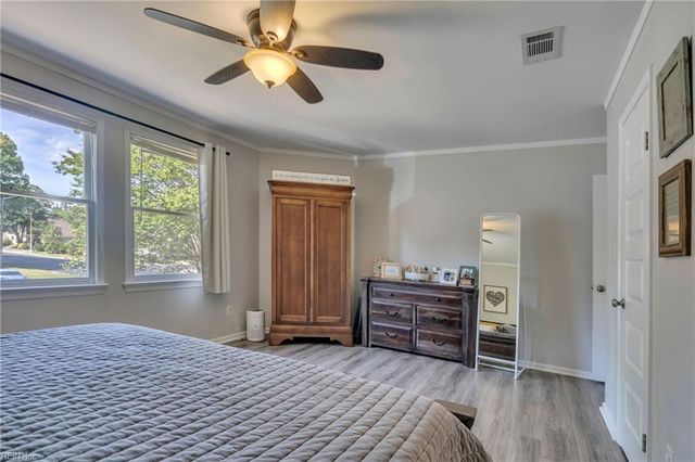 919 Belvoir CIR, Newport News, VA 23608