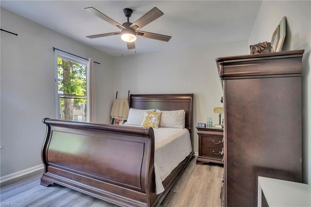 919 Belvoir CIR, Newport News, VA 23608